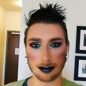 Meet your Posher, George